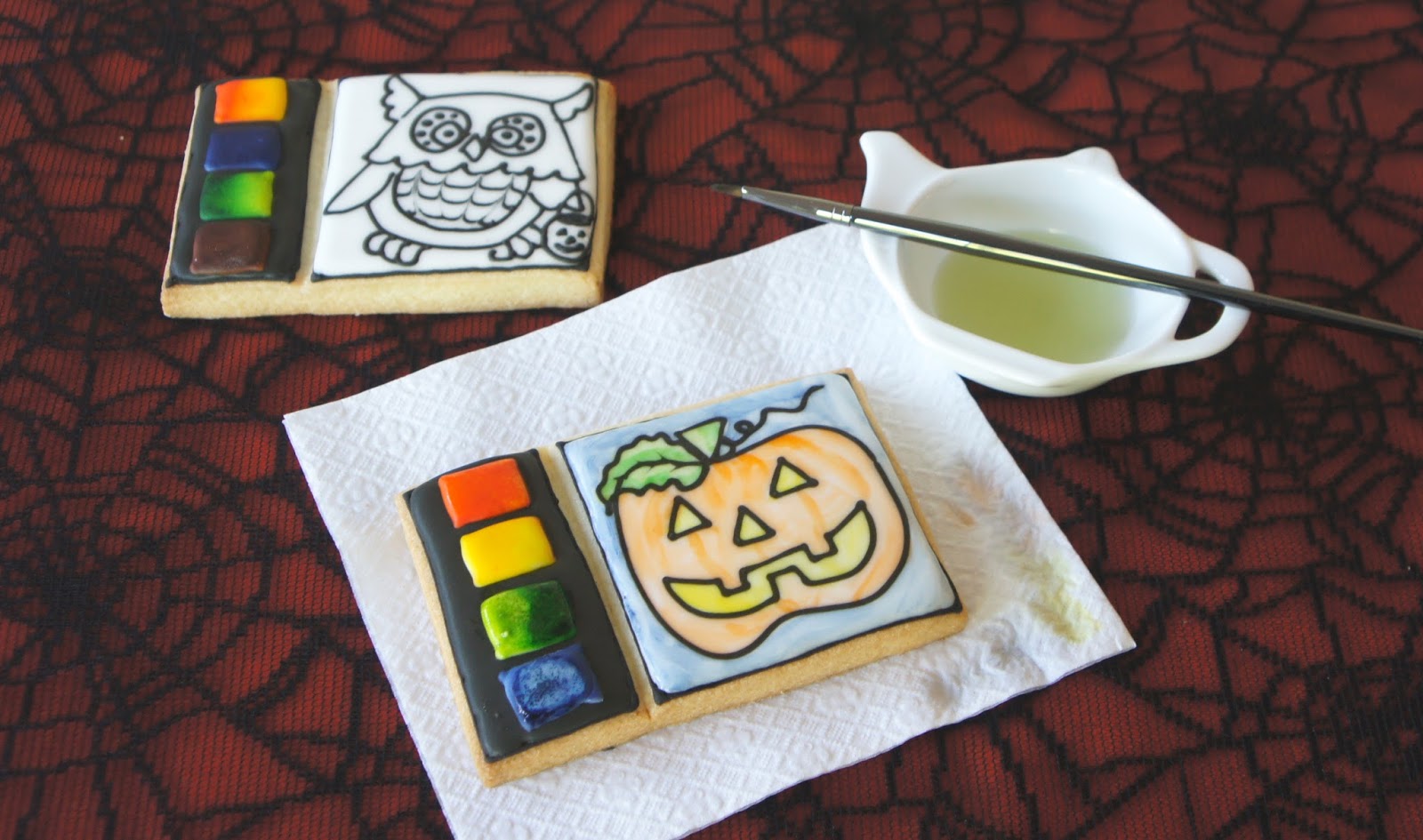 Montreal Confections Paint Palette Cookies for Tuto Tuesdays!