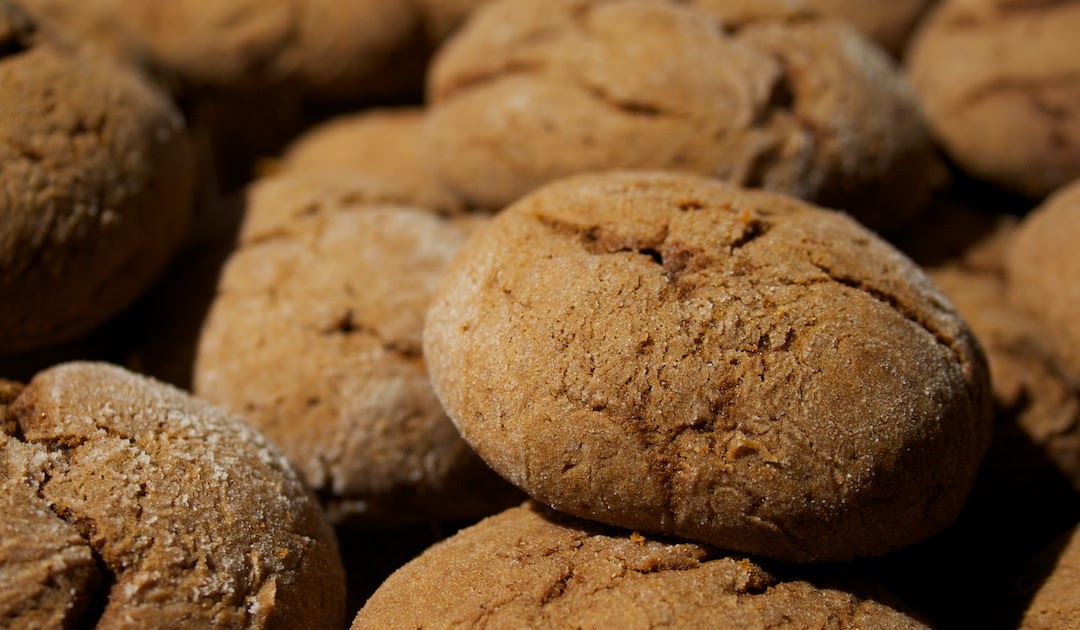 A Day In The Life... Molasses Buns Recipe