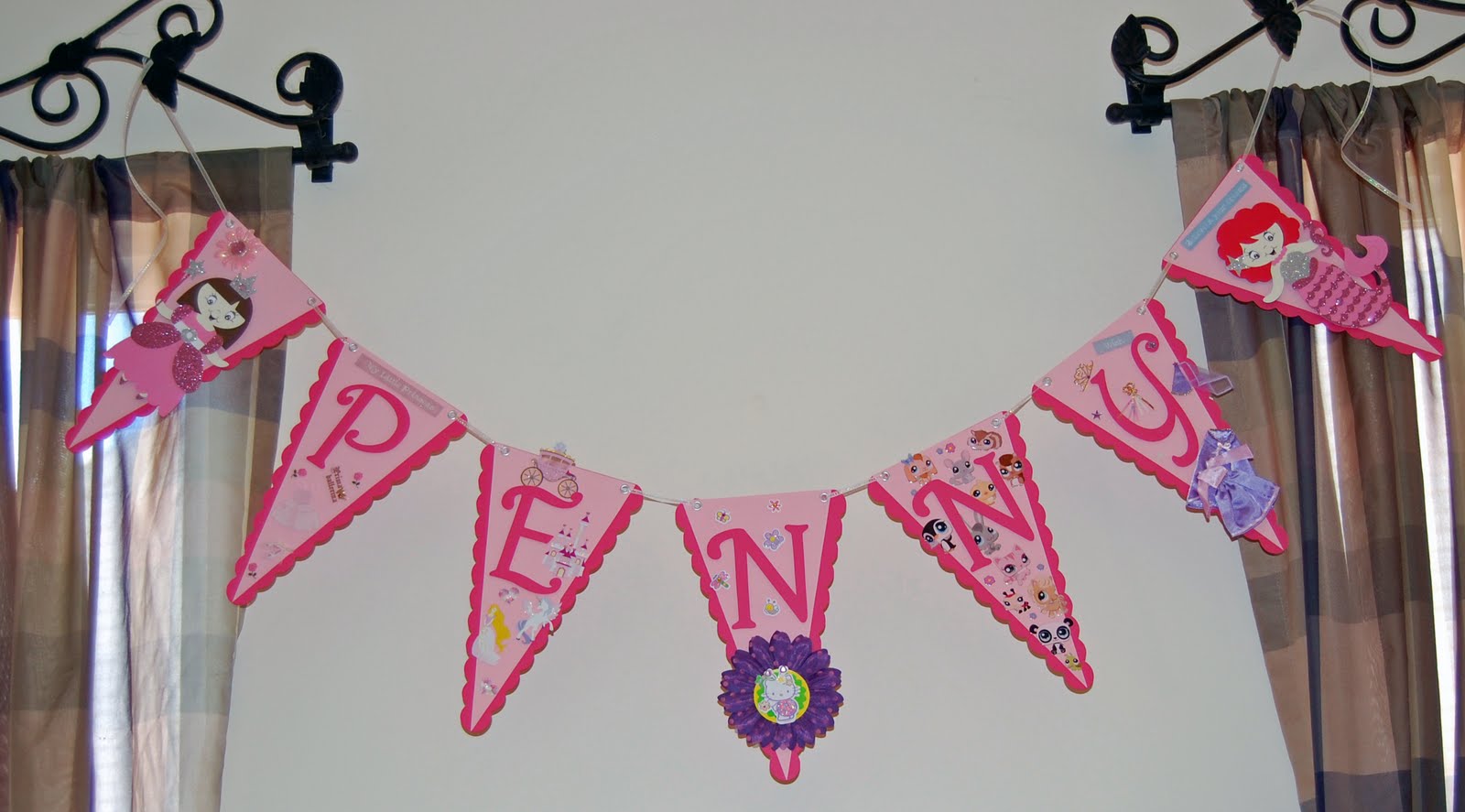 Mandie's Scrappin': Cricut Circle February Challenge: Banners!