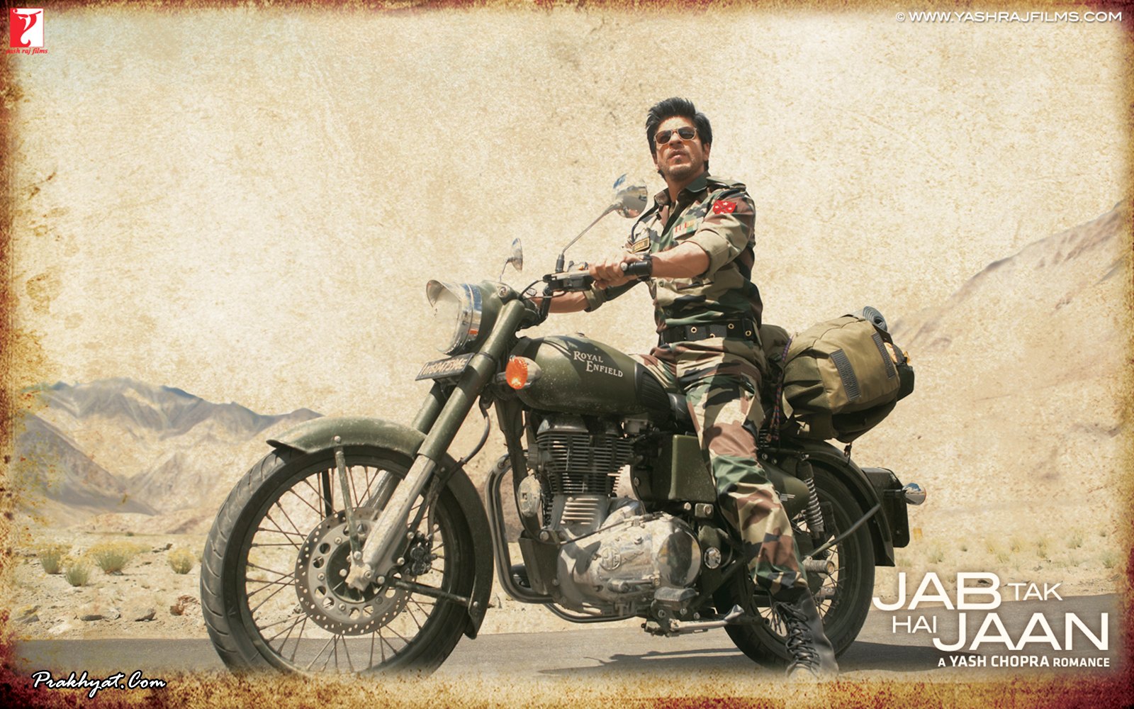 http://3.bp.blogspot.com/--n6upY8YTU0/UJ_Gy-KhdEI/AAAAAAAA70E/cGSZ-pG5Iqw/s1600/Jab+Tak+Hai+Jaan+Wallpapers+HD+(11).jpg