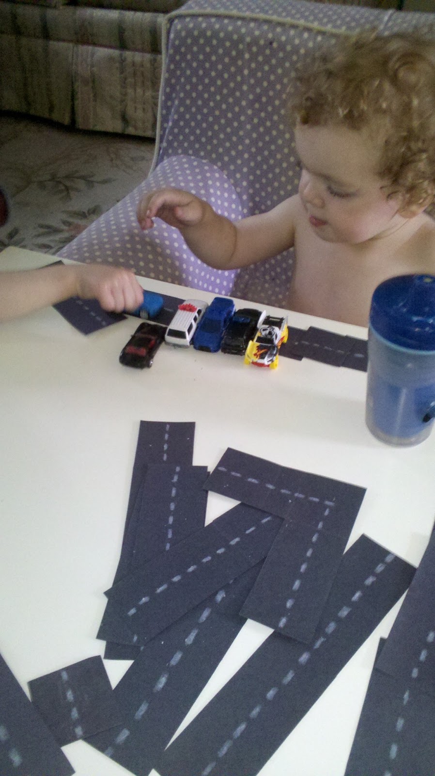 Munchkin and Bean Construction Paper Roads