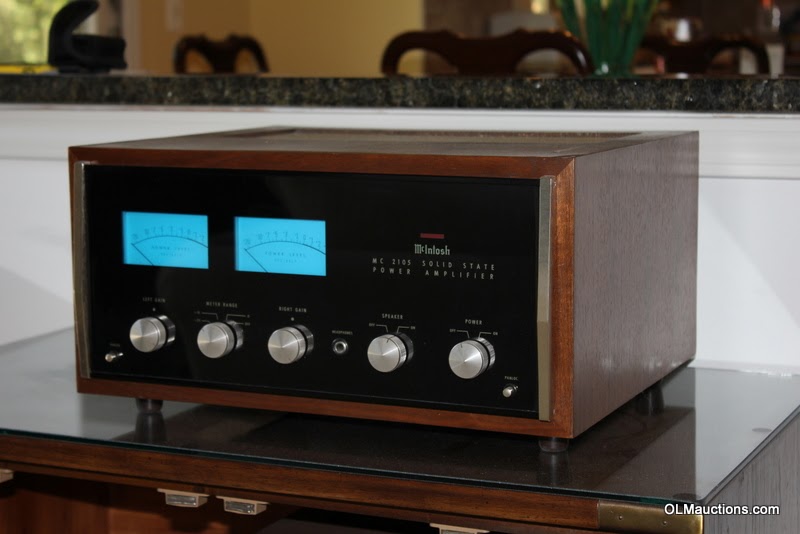 Superstores McIntosh MC2105 Solid State Stereo Power Amplifier