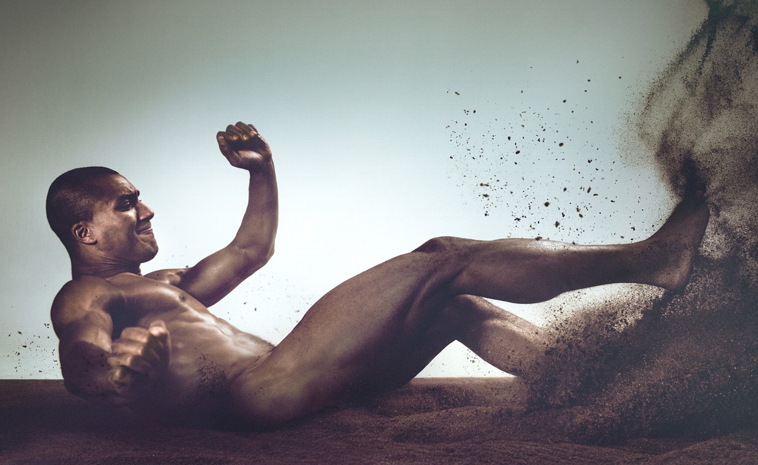 Body-Issue-Ashton-Eaton-naked-nude-male-athlete-sexy-shirtless-butt.