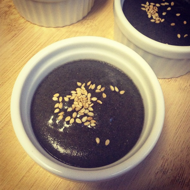 Simply Piee Dessert for Two 5 [Black Sesame Dessert/Paste (芝麻糊)]