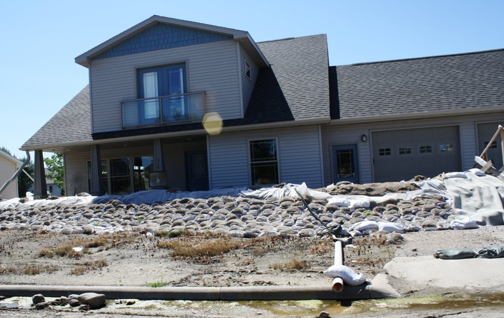 Retirement in The Villages AFTER Fulltime RVing With Rick and Orinda