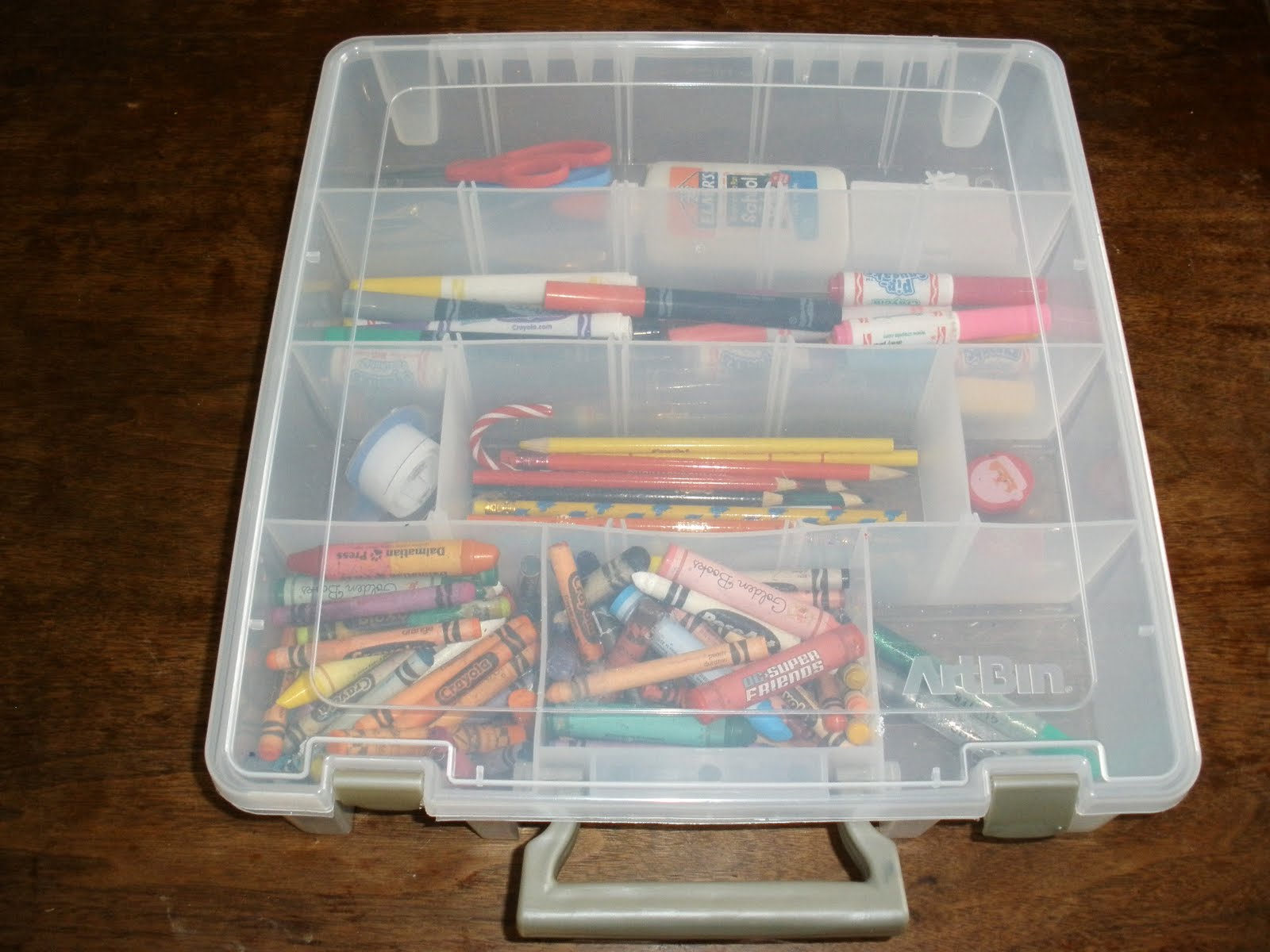 6 secrets to organizing kids’ arts and craft supplies