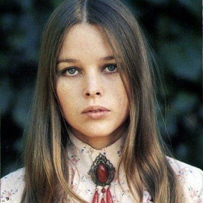the small bird: Style Icon: Michelle Phillips