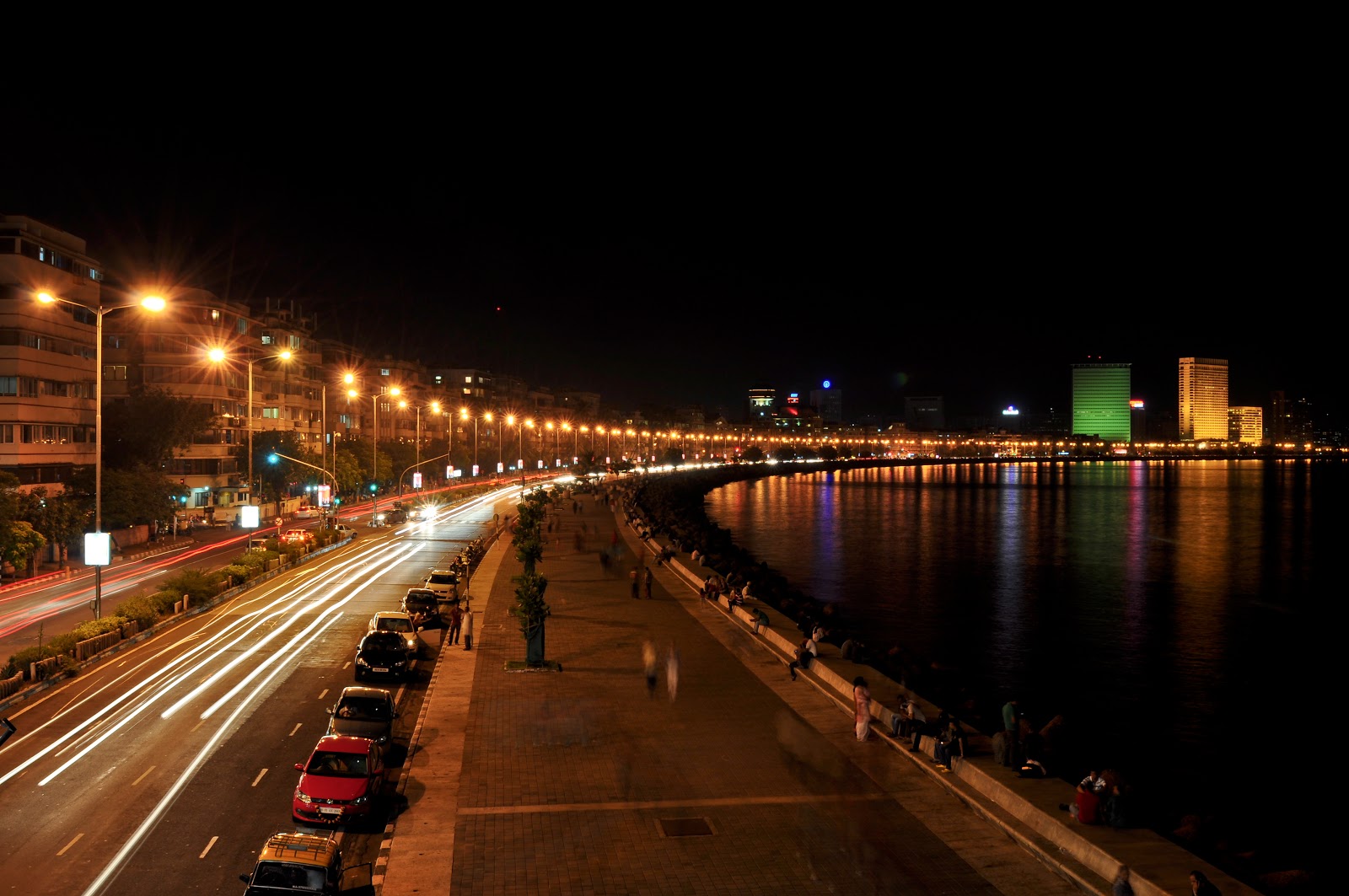 Chitrakatha Photo Stories Queen's Necklace Marine Drive
