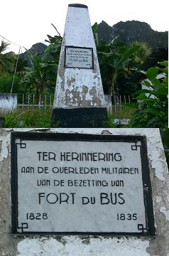 Benteng Fort Du Bus | Ebed Allan Derosary