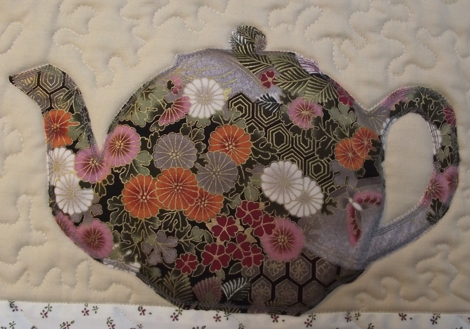 Lizzie Lenard Vintage Sewing Teapots Quilt A Work in (Very Slow