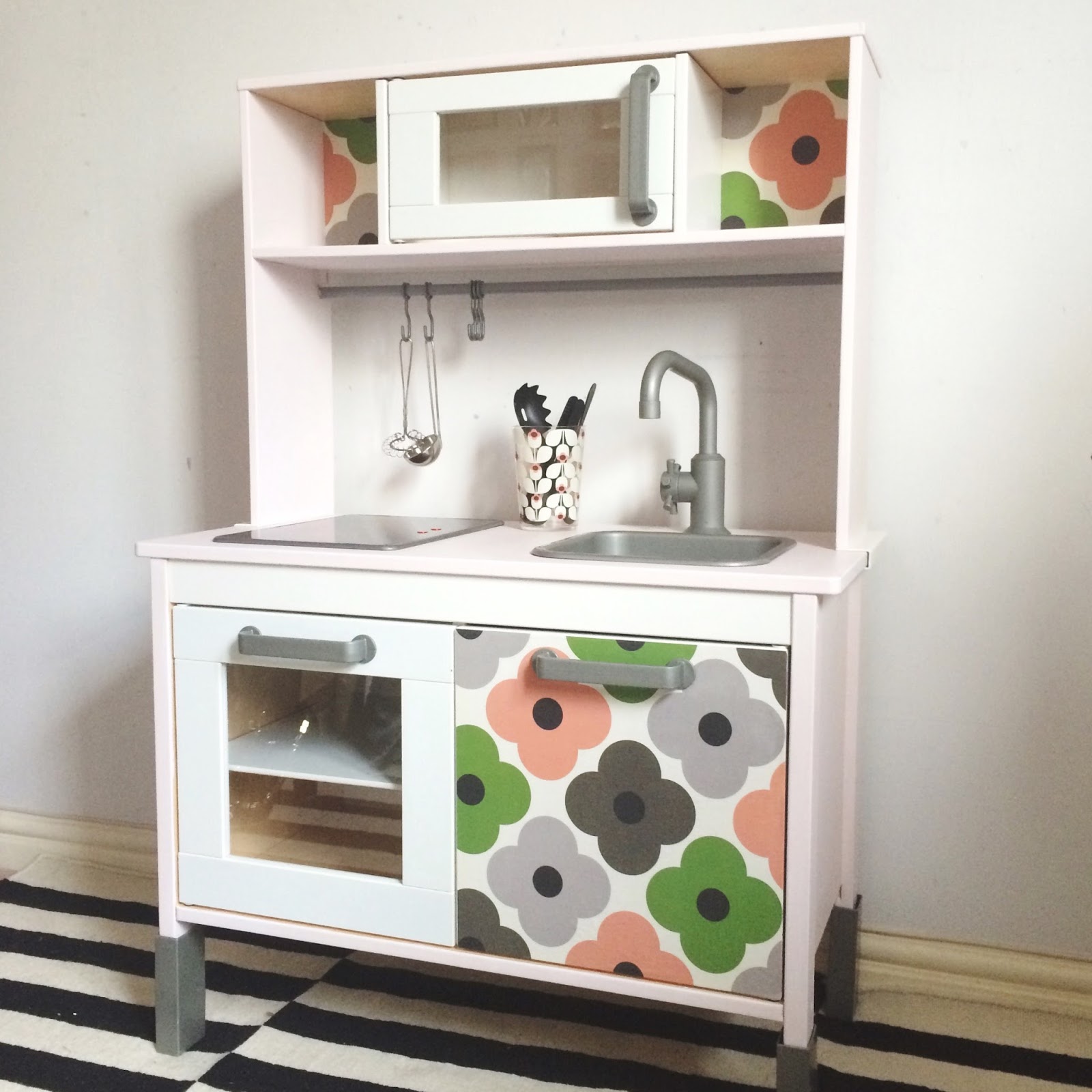 id longed to buy the ikea duktig play kitchen from the moment i found out i was pregnant but it wasnt until a friend pointed me in the direction of people - Ikea Play Kitchen id longed to buy the ikea duktig play kitchen from the moment i found out i was pregnant but it wasnt until a friend pointed me in the direction of people - Ikea Play Kitchen