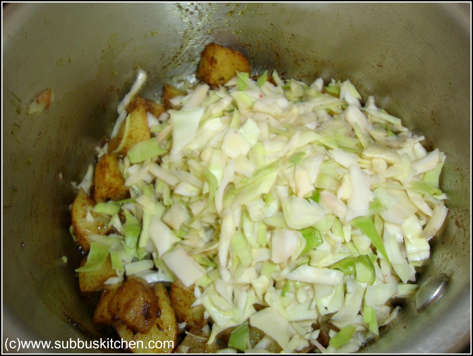 Aloo Patta Gobhi Curry Potato Cabbage Stir Fry Subbus Kitchen