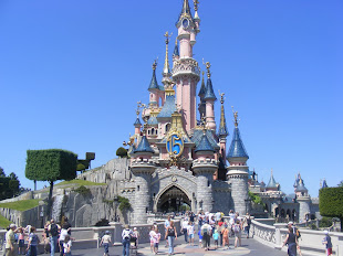 PASQUA A DISNEYLAND