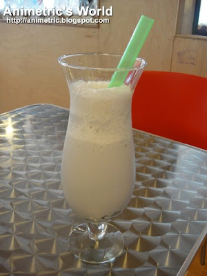 Milk Tea with Coffee Jelly at Taibun Bakery and Coffee Shop