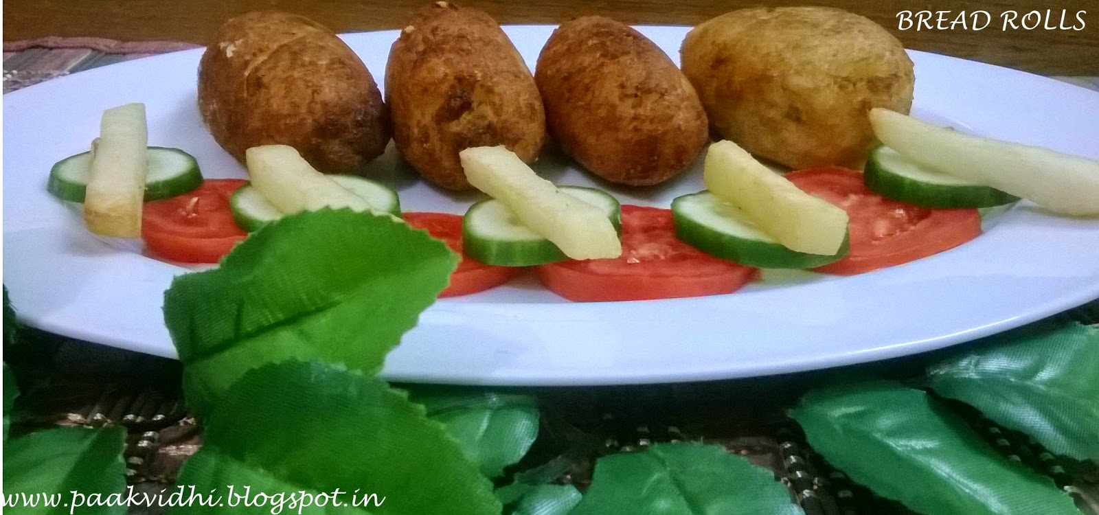 http://paakvidhi.blogspot.in/2014/06/cheese-corn-bread-rolls.html