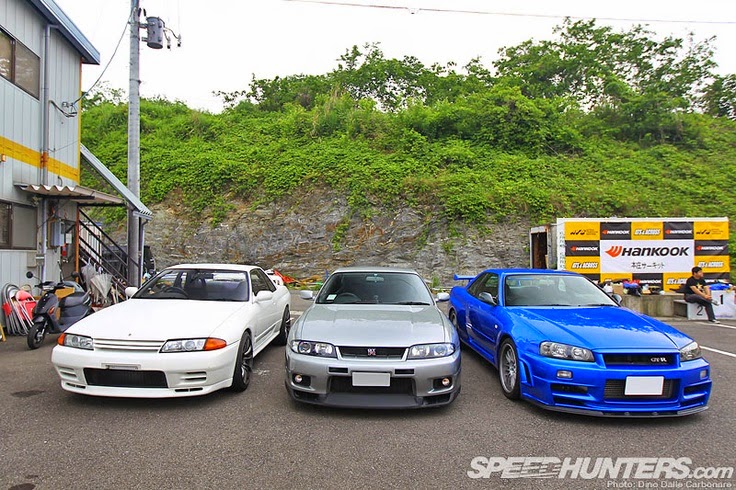One Man's Lonely Adventures In His R33 Skyline GT-R: How The R33