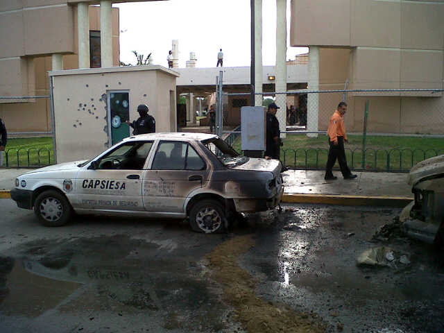 Estalla coche bomba en Nuevo Laredo (24 de Abril) IMG-5+nl