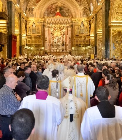 ĊELEBRAZZJONIJIET DJOĊESANI - DIOCESAN CELEBRATIONS IN MALTA & GOZO - open or save .pdf file