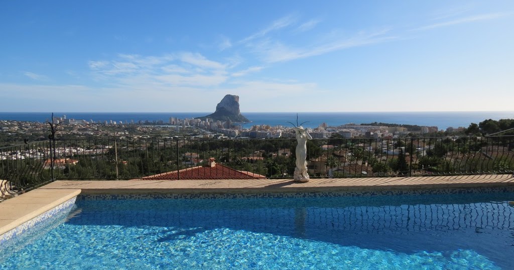 CB Property Sales Villa for sale in Calpe with amazing sea views