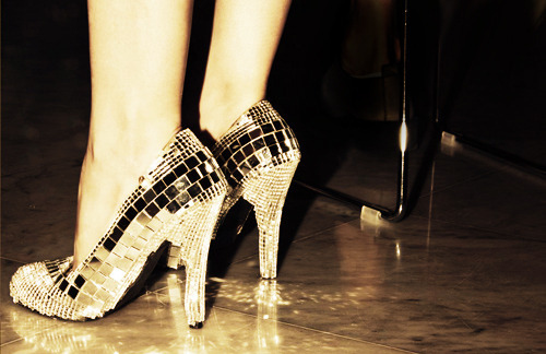 cool-shoes-disco-disco-ball-pumps-fashion-high-heels-lady-gaga-inspired-Favim.com-52530.jpg