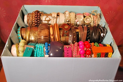 How to organize bangles and bracelets, Jewelry organization