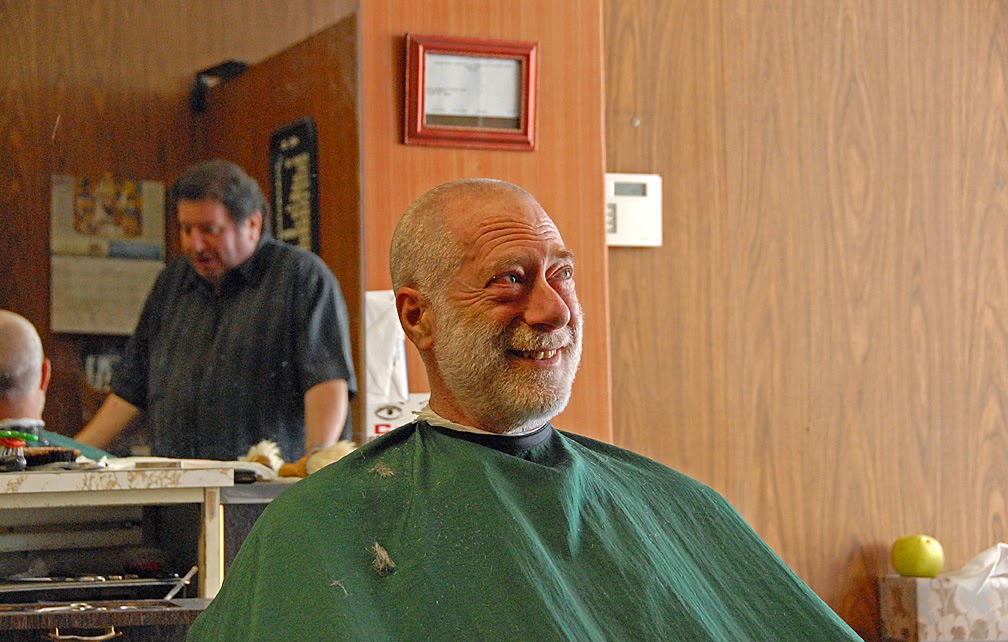 Lincoln Barber Shop, Oak Park, Michigan David CLEMENTS Productions