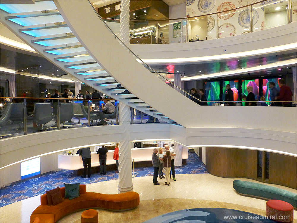 Таинственный Mein Schiff 3 (5*-) Kруиз загадок и разгадок