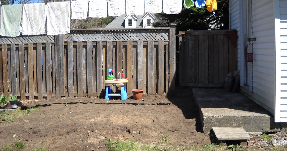 The Mrs: Backyard DIY: Move that Dirt