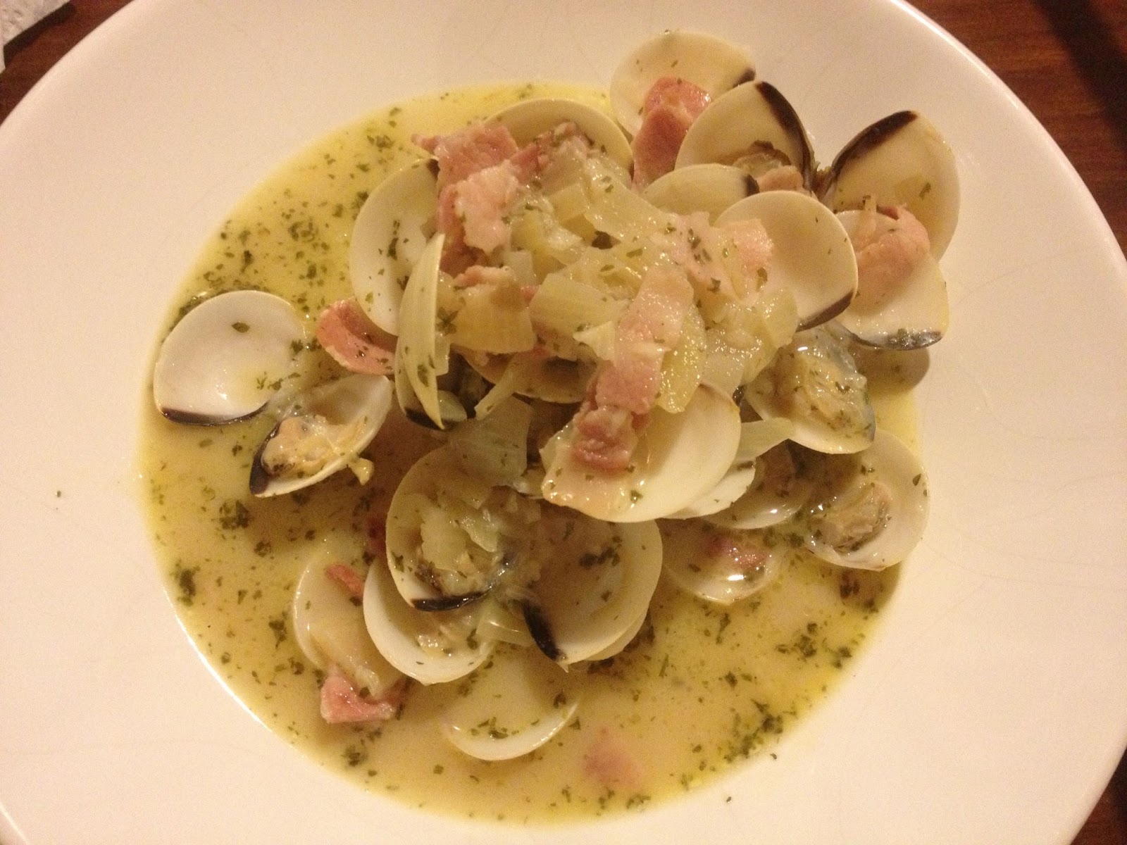 Free From G. Clams And Bacon In A White Wine Cream Sauce