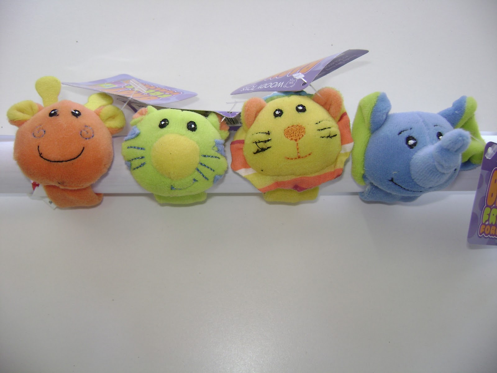 Uno dos y tres!!! Almacén para bebés...