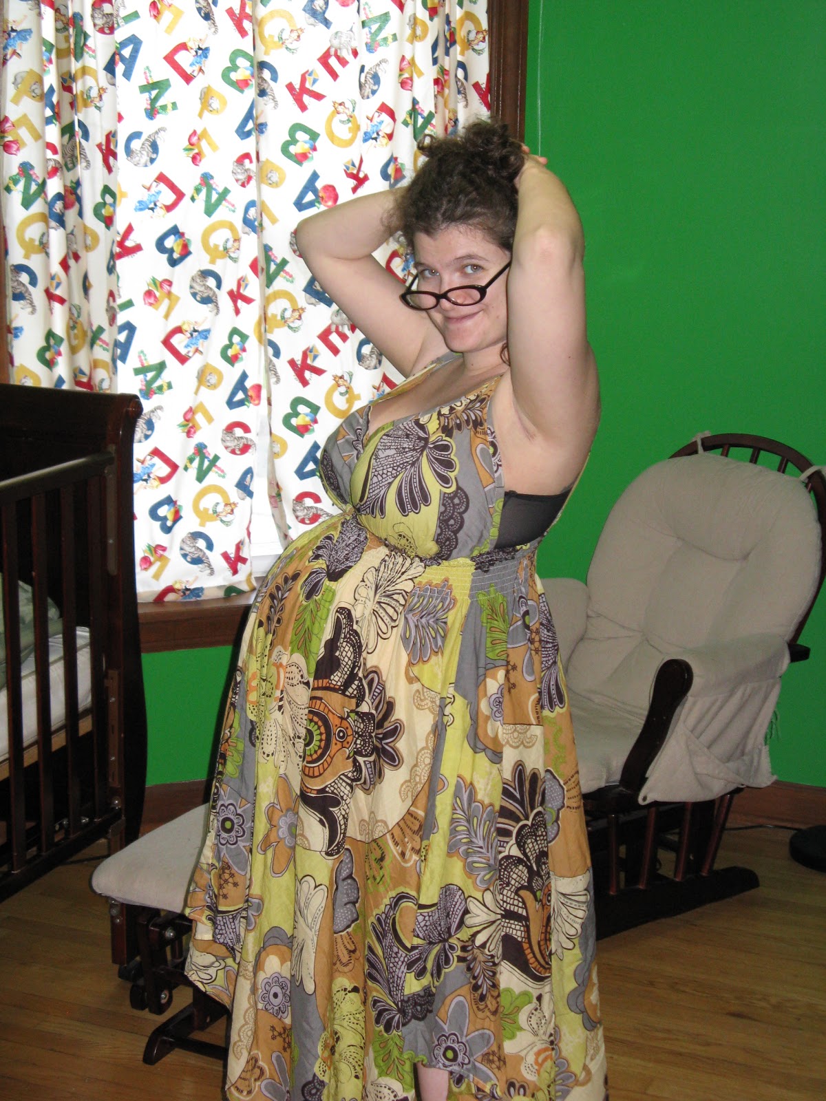 32 weeks pregnant with twins