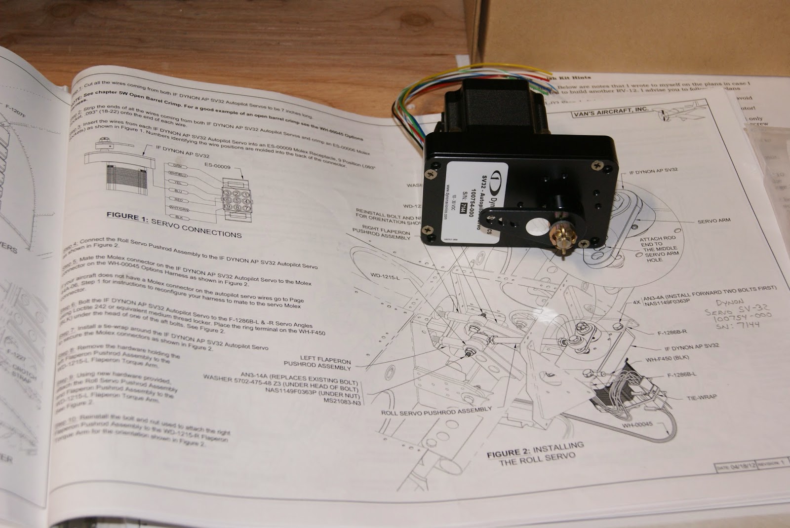 DOG Aviation John's RV12 Blog Dynon SV32 Autopilot Roll Servo Installed