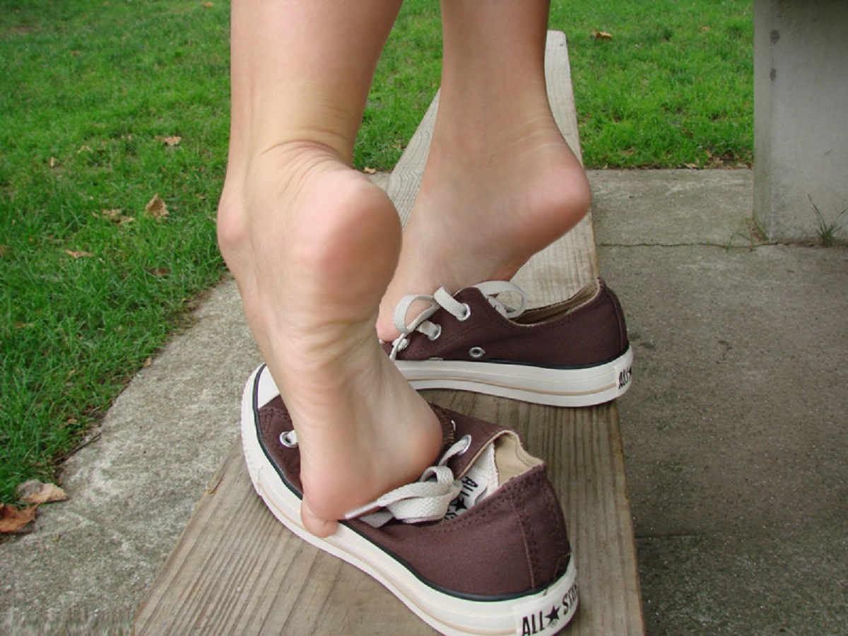 Creamy teens feet