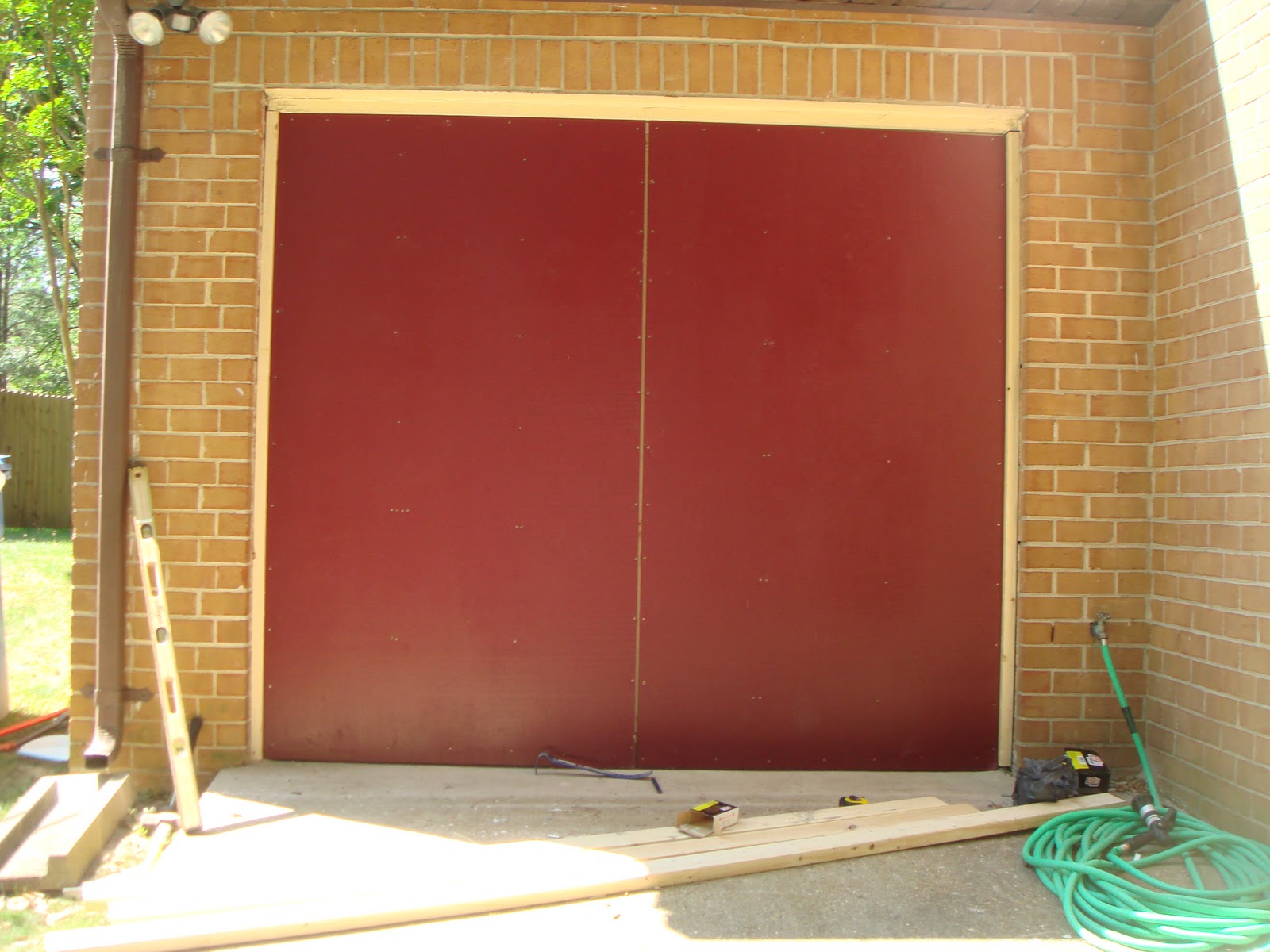 Chrishanchey Building A Wall To Look Like A Garage Door