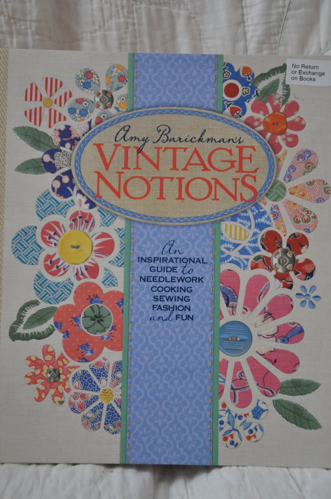 Dotsydoodle: Vintage Sewing Books