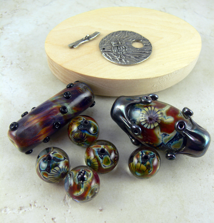 Pretty Things Get your Bead Soup cooking now! (And what should you send?)