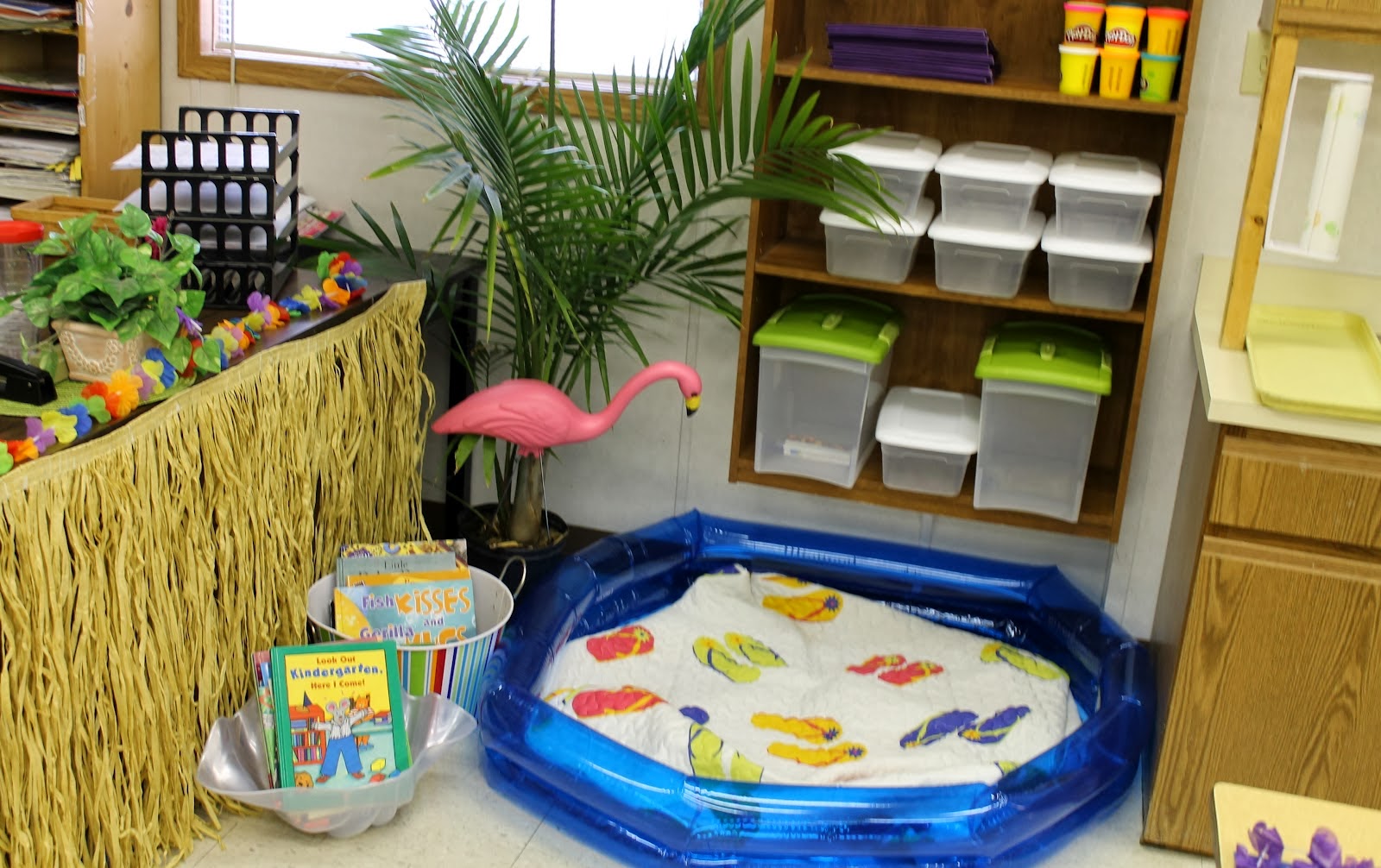 أفكار جديدة لديكور رياض الاطفال 2014