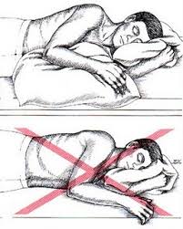 Colchão adequado deve alinhar corretamente a coluna - DORMIR EM UM BOM COLCHÃO PREVINE DOR NAS COSTAS E NA COLUNA VERTEBRAL - Biguaçu, Palhoça, Antonio Carlos SC, Tijucas, Santo Amaro da Imperatriz, Paulo Lopes SC, Florianópolis, São José SC - Gotas para sinusite Rinite, Jaraguá do Sul SC, Venda de Cone Chinês e Limpeza de Ouvidos, Vico Massagista Quiropraxia Acupuntura Massoterapia Massagem Relaxante Sueca Terapêutica Ventosaterapia Shiatsu Do-In Reflexologia, DORMIR EM UM BOM COLCHÃO PREVINE DOR NAS COSTAS E NA COLUNA VERTEBRAL 