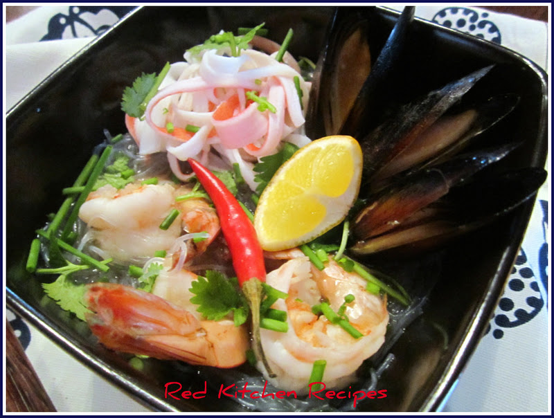 Red Kitchen Recipes: Seafood Noodle Soup - Pho Style