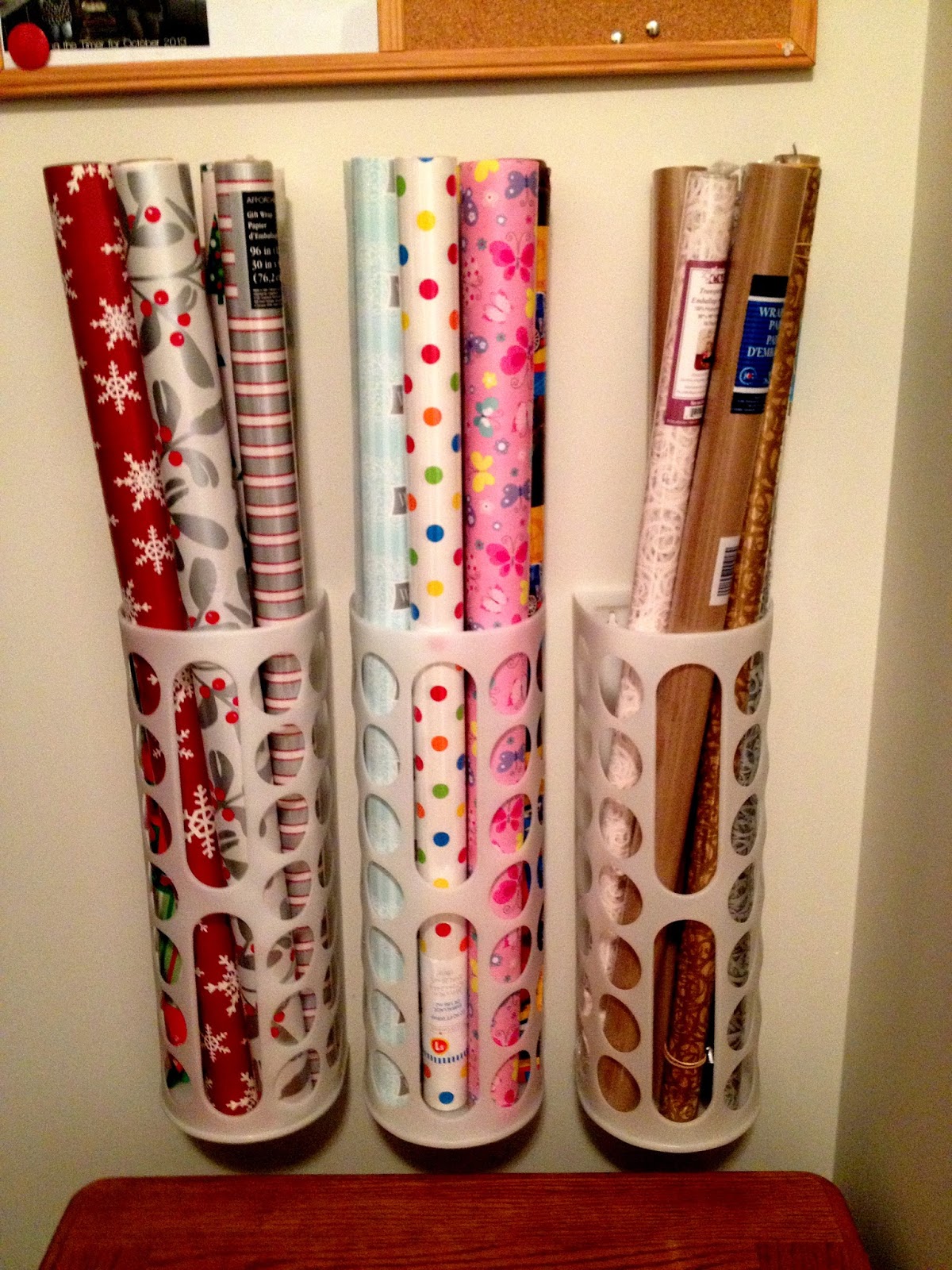 Gray Notes 34 weeks, Wrapping Paper Holder