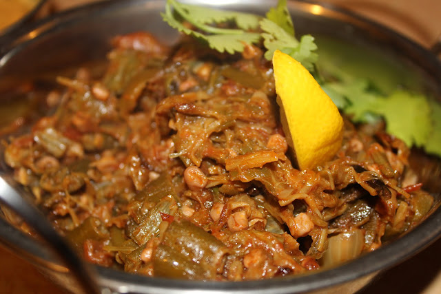 pakistani bhindi masala curry (okra curry) 