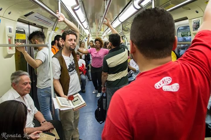 Um bom poema não aquele que a gente lê mas aquele que lê a gente !