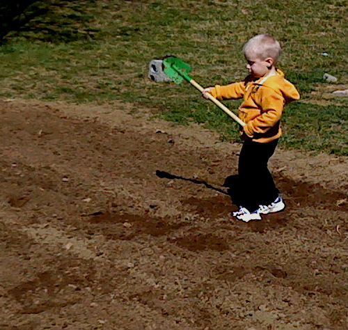 The Walnut Acre Chronicles: Sunny Saturday - Gardening and Other Fun