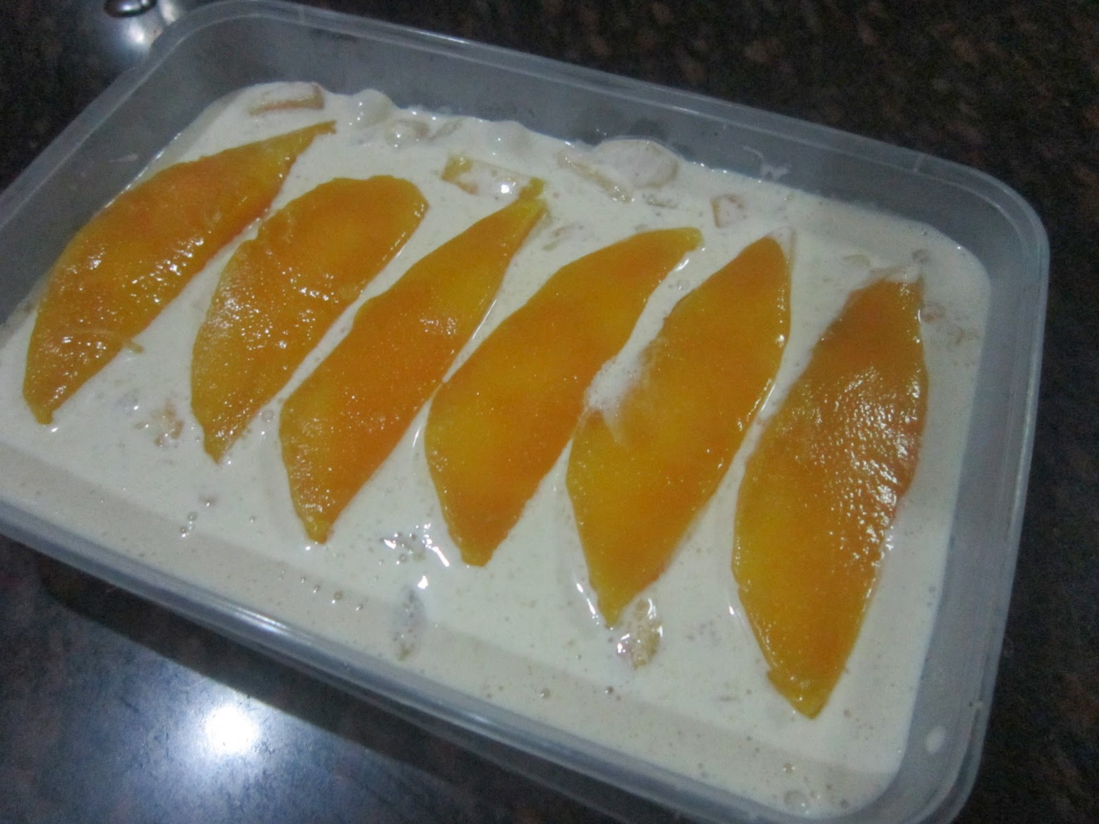 GRAHAM MANGO and CREAM