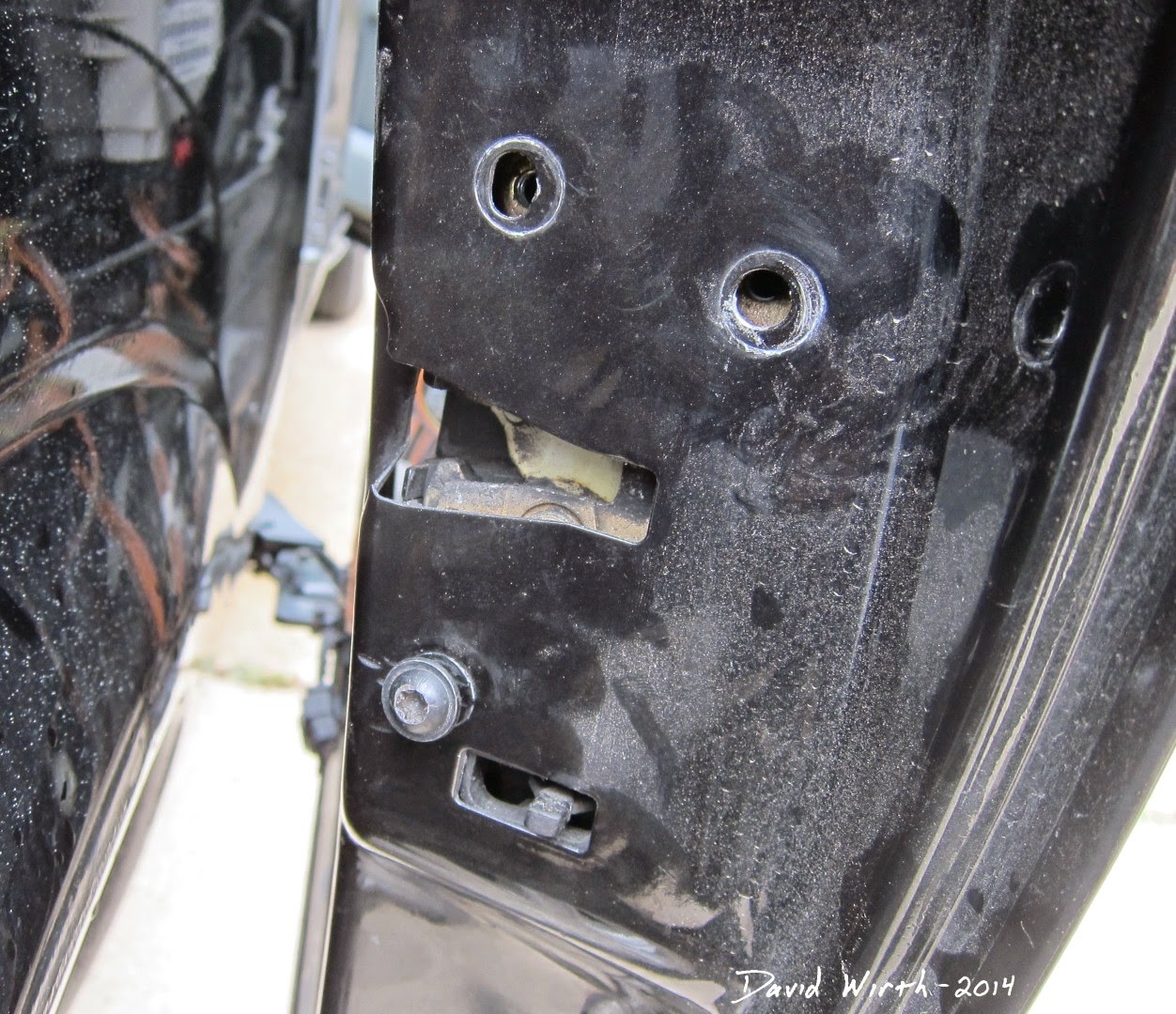remove sliding minivan door lock bracket, metal, won't lock