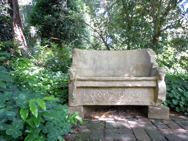 6 La La S Elk Rock The Garden Of The Bishop S Close