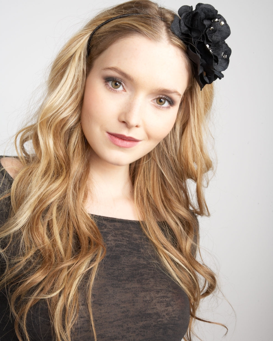 Pretty headbands, hair accessories and style
