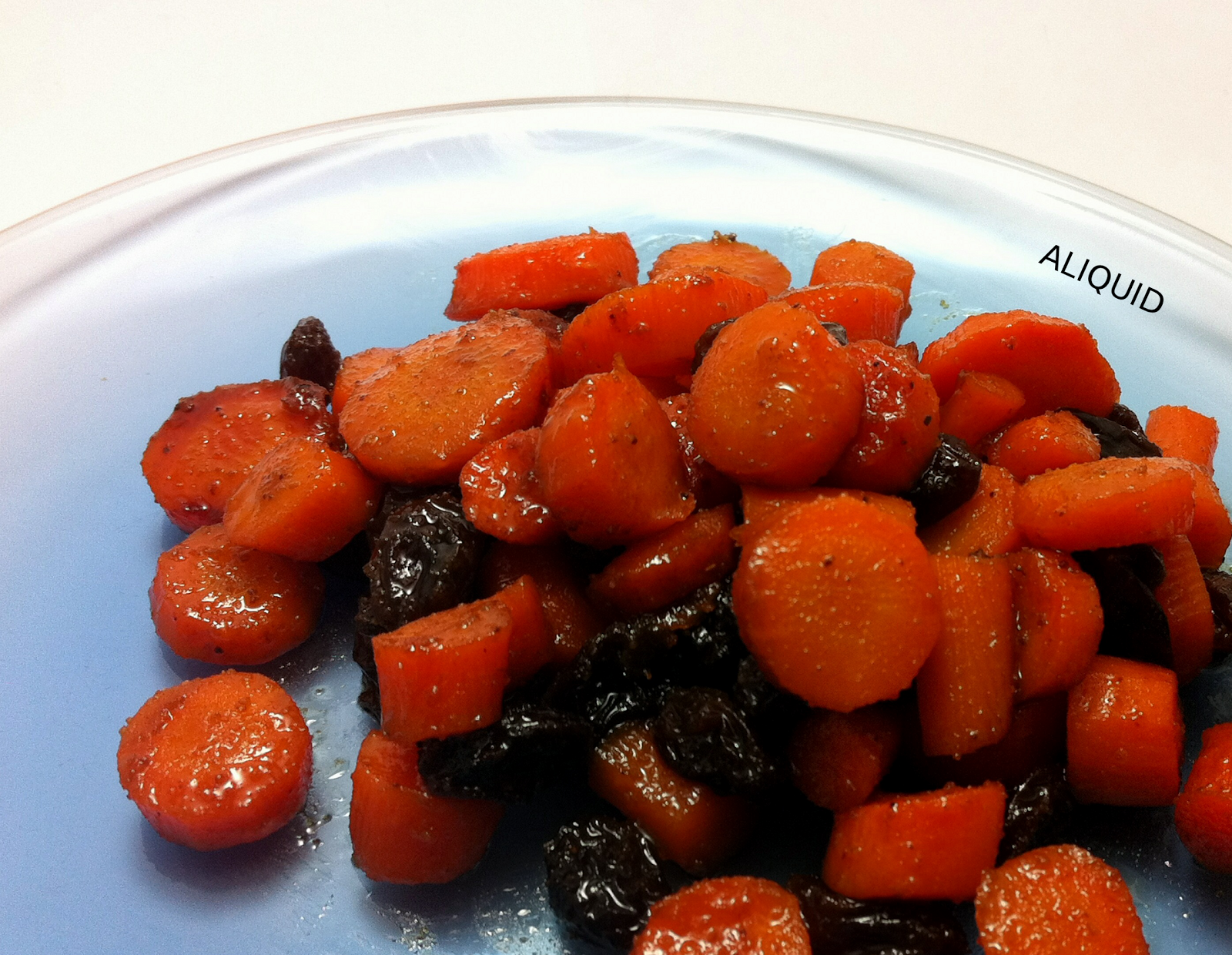 ALIQUID I made food Romanstyle buttered carrots