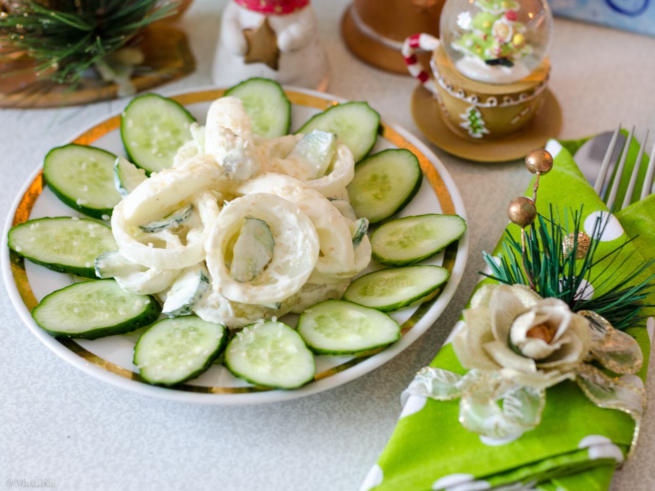 Луковый салат с яйцом Луковый салат с яйцом