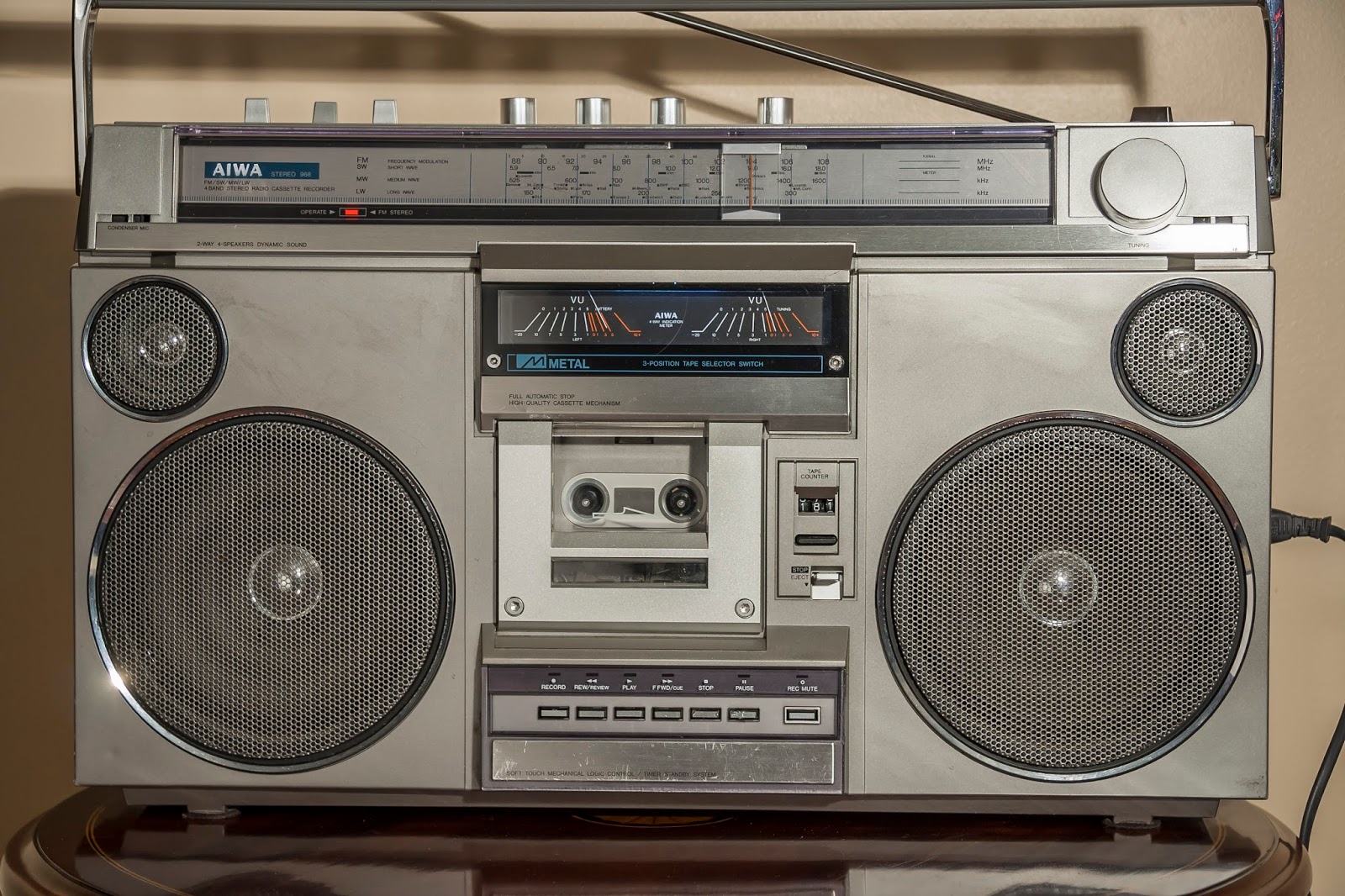Golden Age Of Audio Aiwa TPR968E Vintage Ghettoblaster Boombox 1978